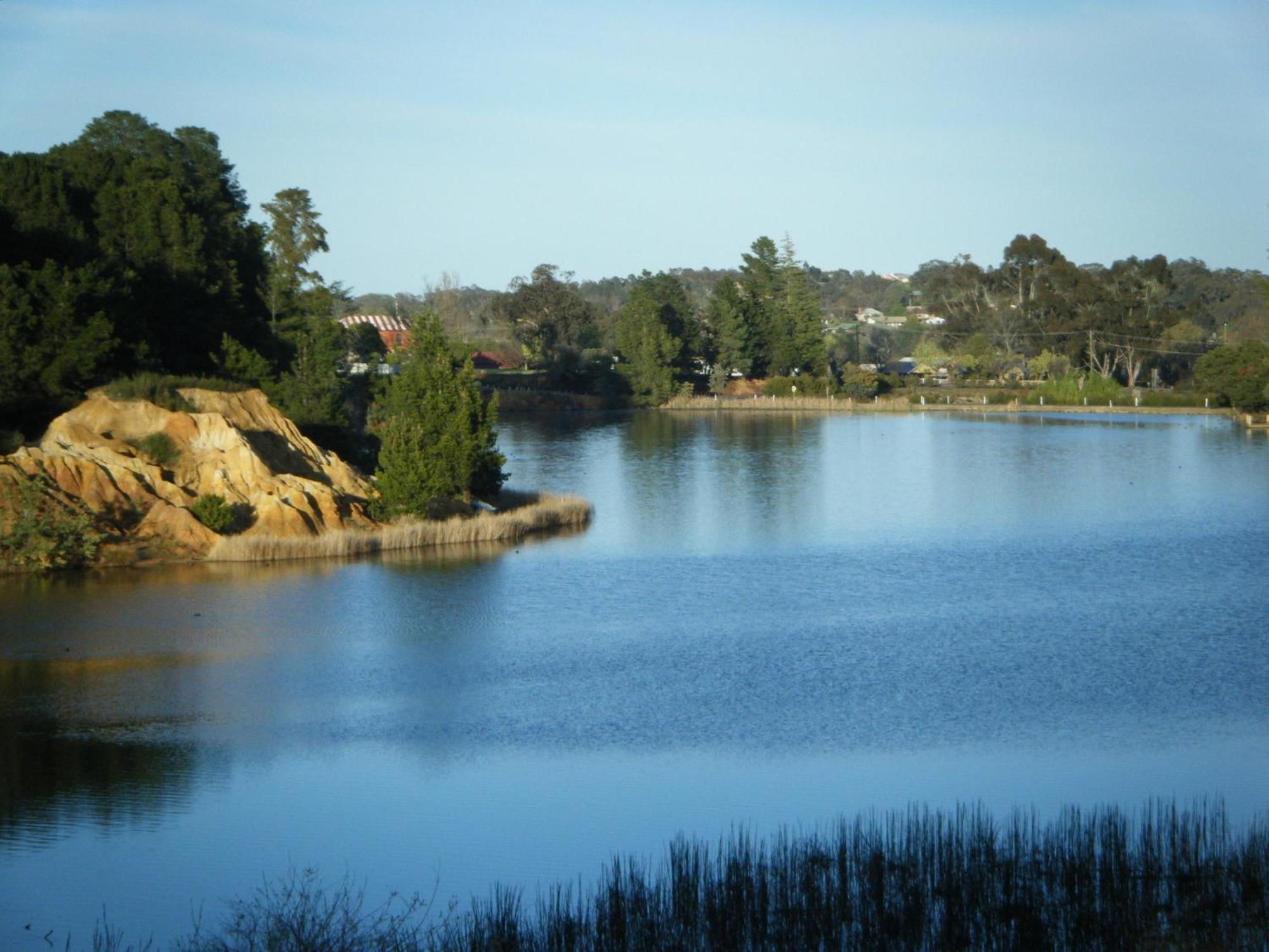 Beechworth Lake Sambell Caravan Park Eksteriør bilde